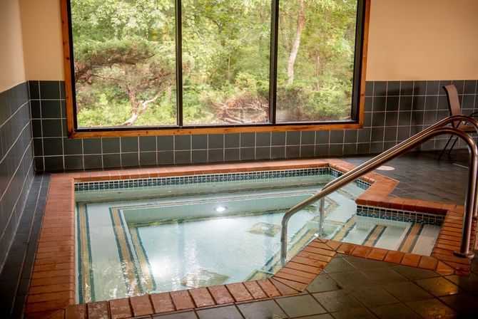 Spring Valley Inn