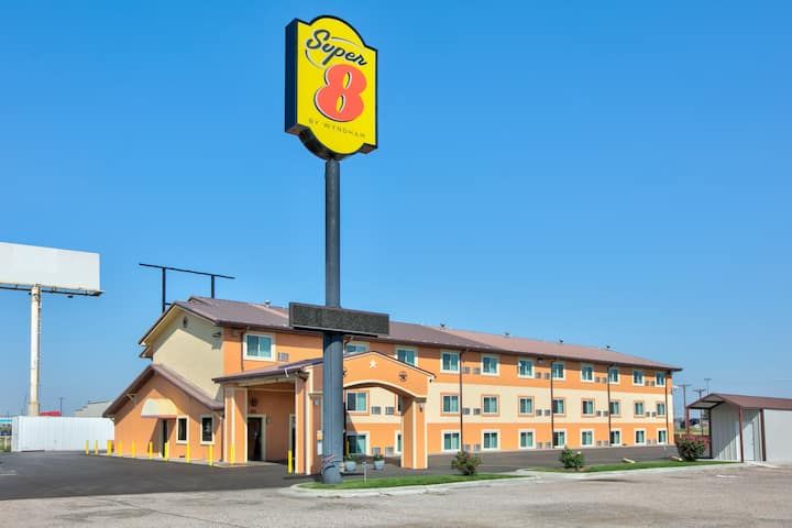 Super 8 by Wyndham Amarillo