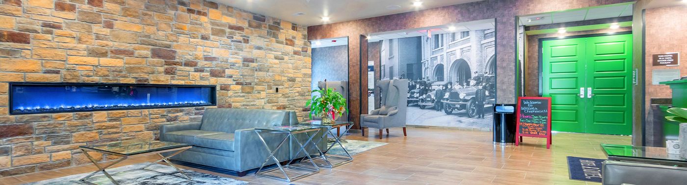 Cobblestone Hotel & Suites