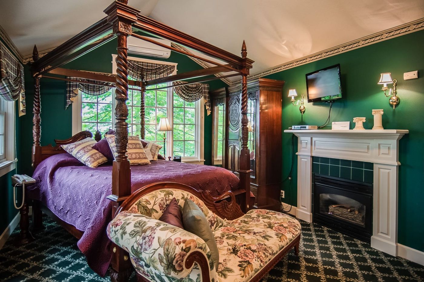 The Campbell House Inn