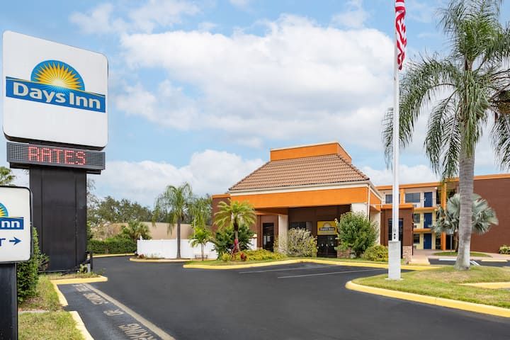 Days Inn