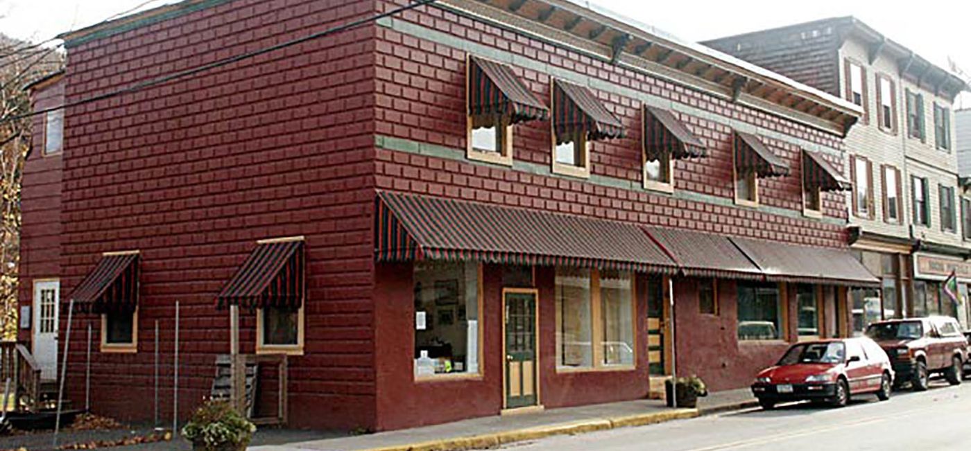 Suites on Main
