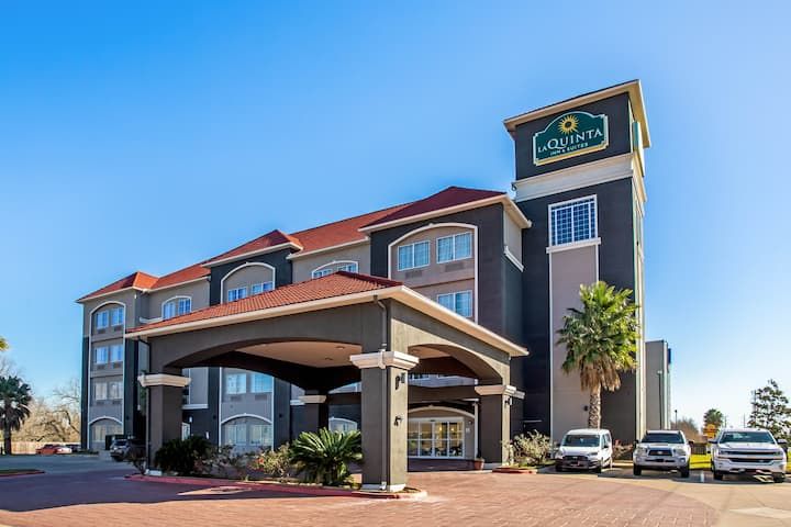 La Quinta Inn & Suites Columbus TX