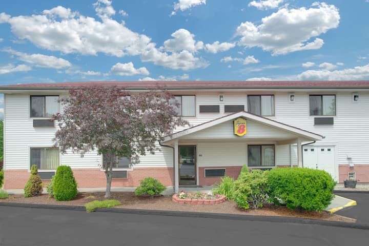 Howard Johnson by Wyndham Bangor