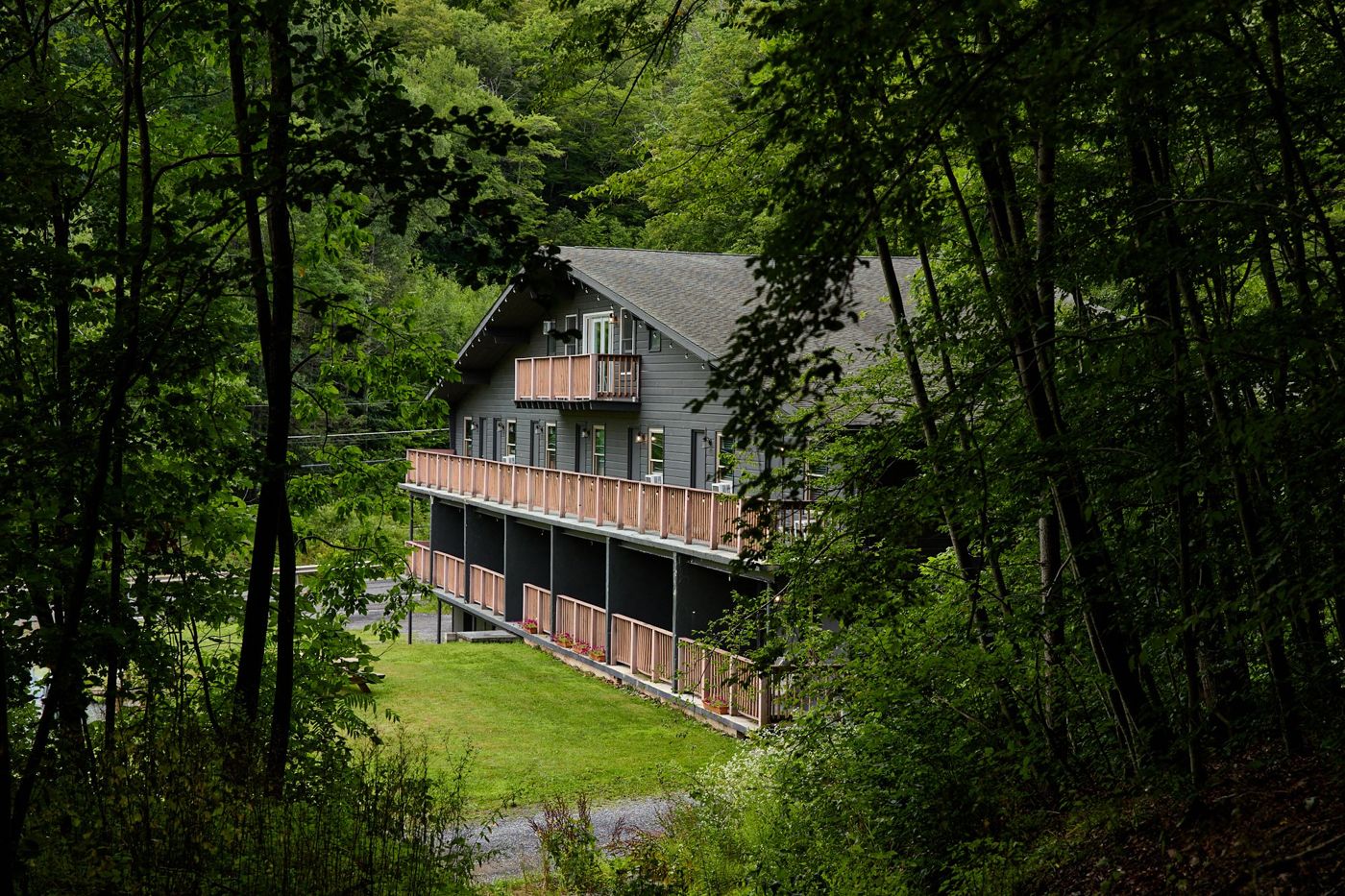 Catskill Seasons Inn