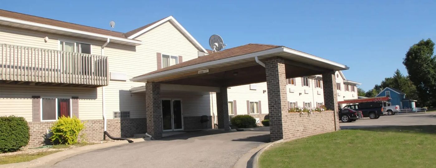 Best Rest Inn & Suites