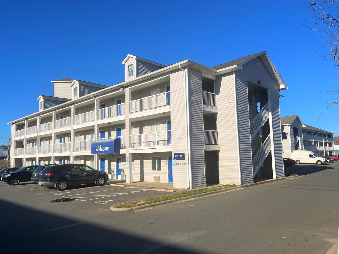 InTown Suites