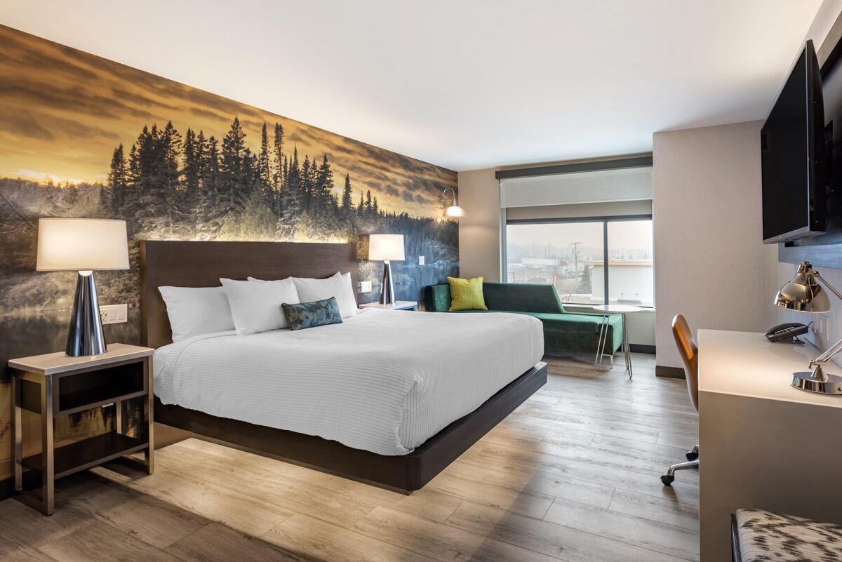 Cambria Hotel