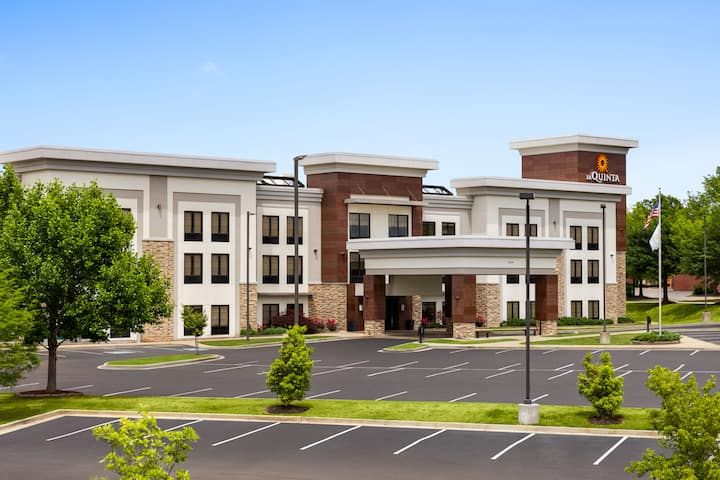 La Quinta Inn & Suites Memphis Wolfchase