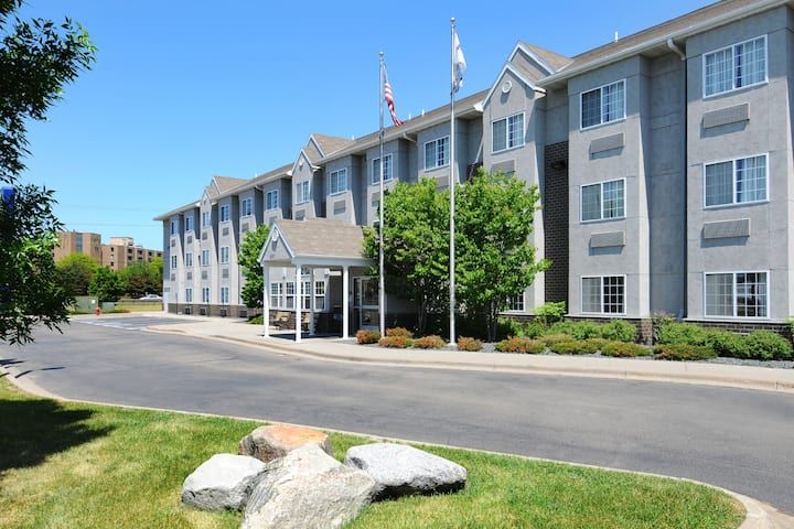 Microtel Inn & Suites by Wyndham