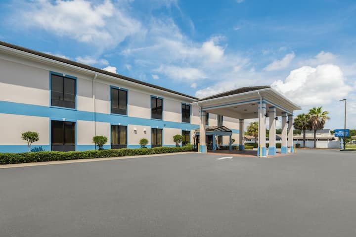 Baymont Savannah/Garden City
