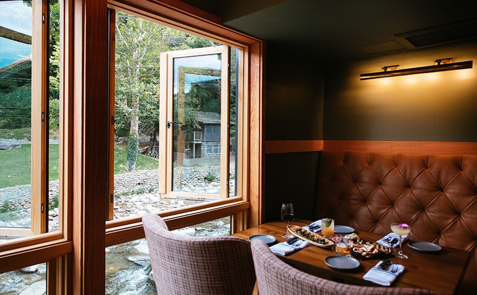 Historic Rocky Waters Inn, A Small Luxury Hotel