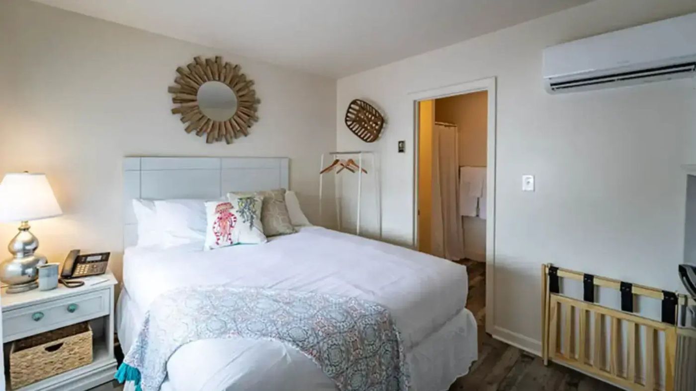 Ocean Glass Inn