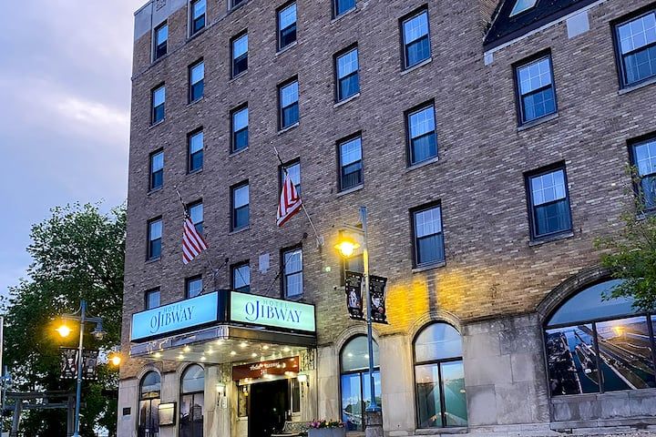 Hotel Ojibway