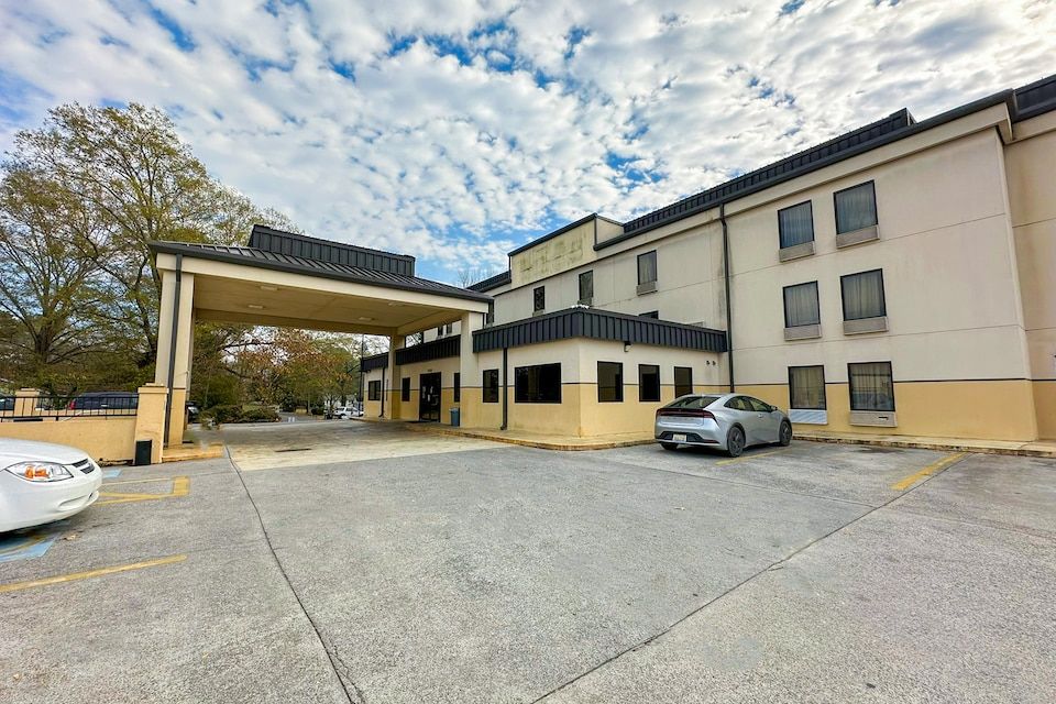 OYO Hotels - Rome West