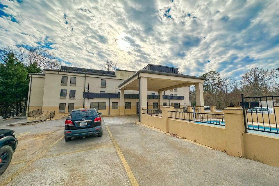 OYO Hotels - Rome West