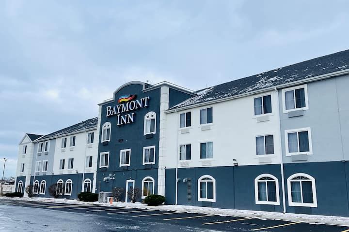 Baymont Chicago/Calumet City