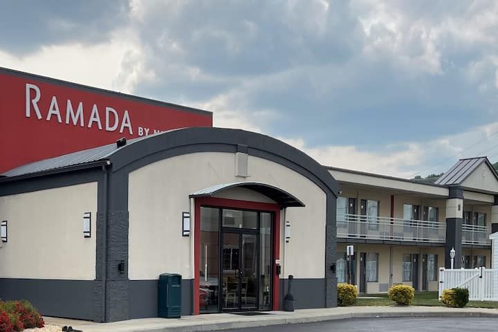 Ramada Harrisonburg