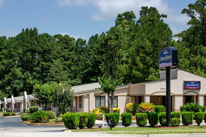 Howard Johnson Express Inn Wilmington