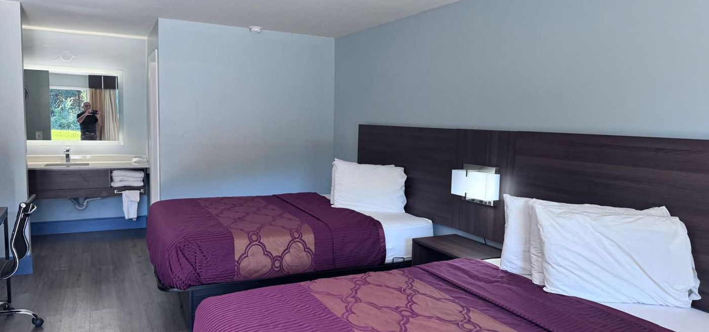 Florence Inn and Suites