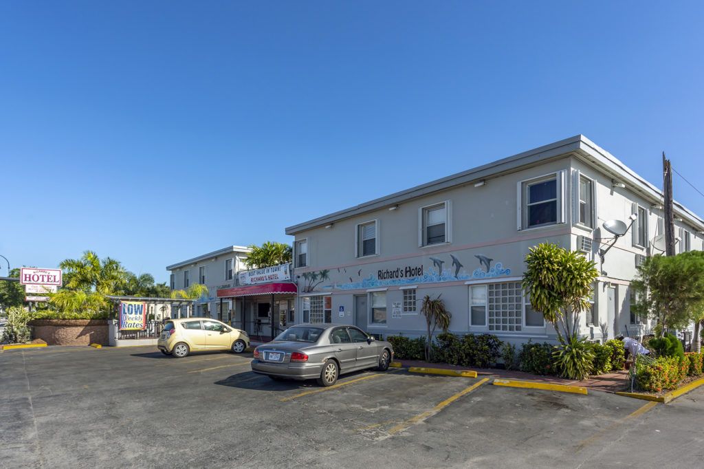 Richard's Motel Studios