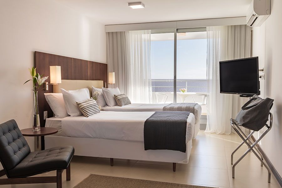 Hotel dazzler