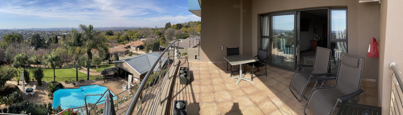 Over The Moon Guesthouse