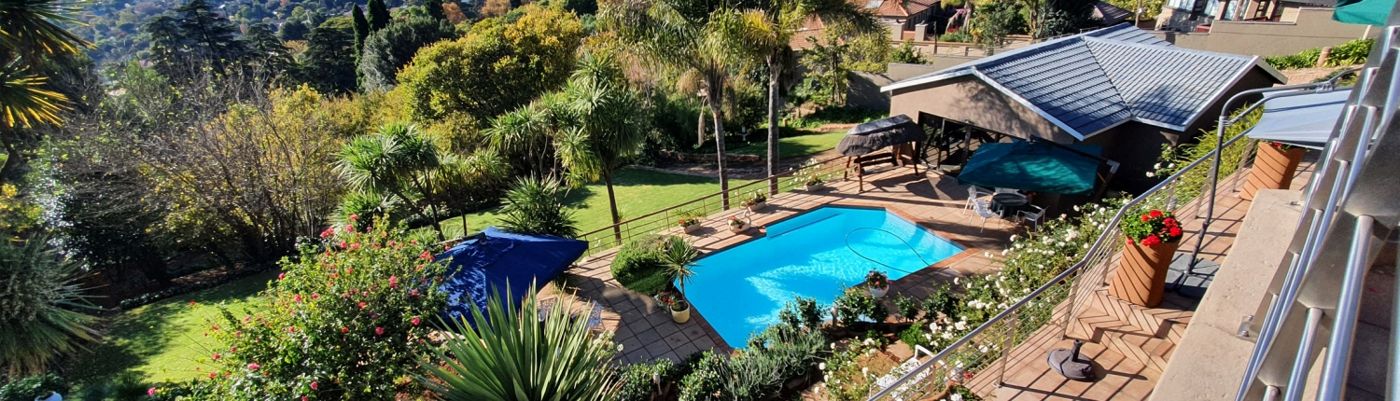 Over The Moon Guesthouse