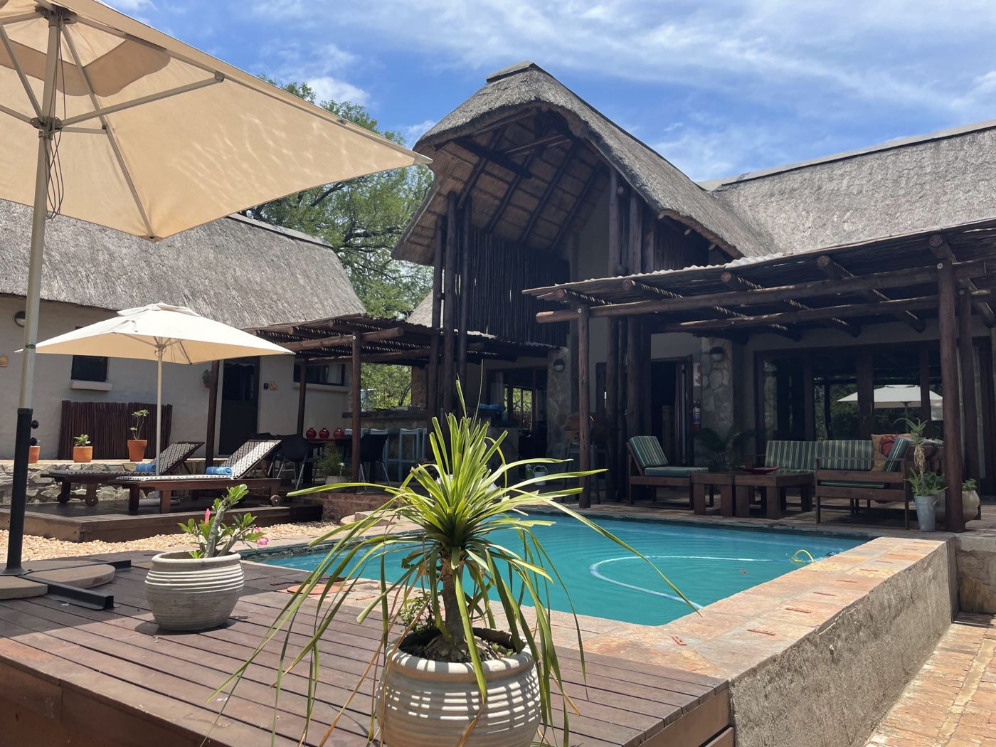 Ujabule Lodge on Hoedspruit Wildife Estate