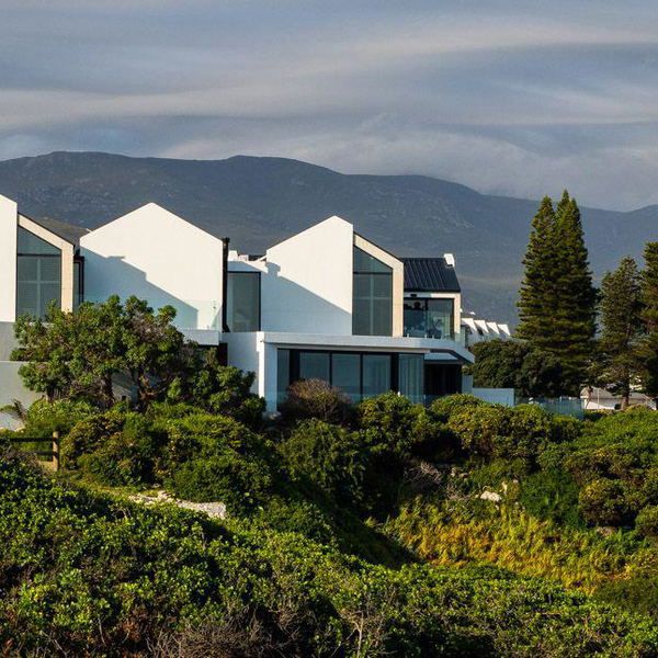 Boutique Ocean Views