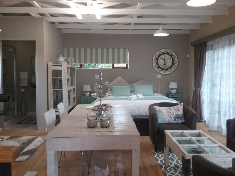 Milly's Touch B & B Studio