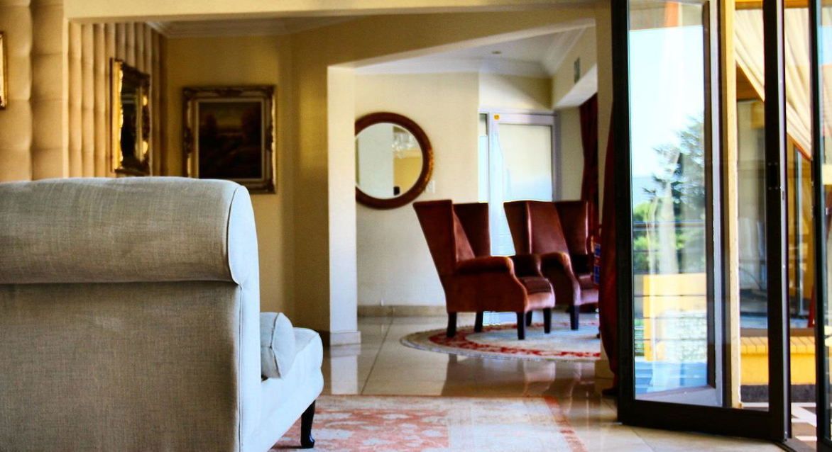 Bella Casa Guesthouse