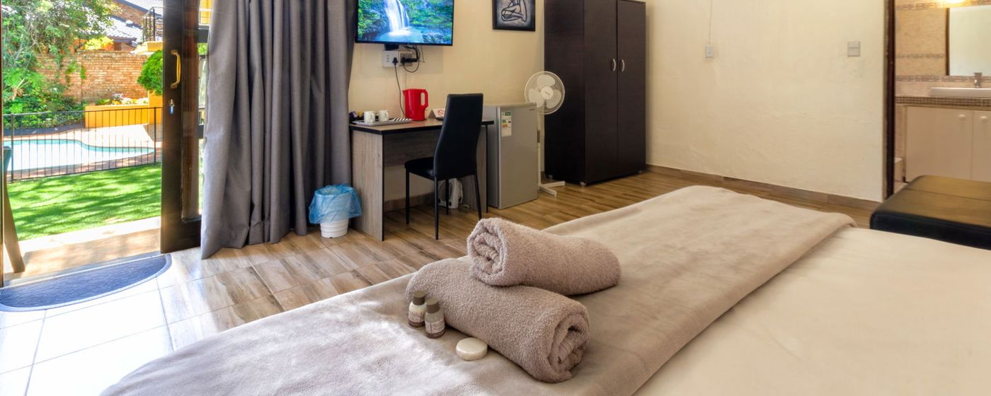 Linden Guesthouse - Your Home Away from Home