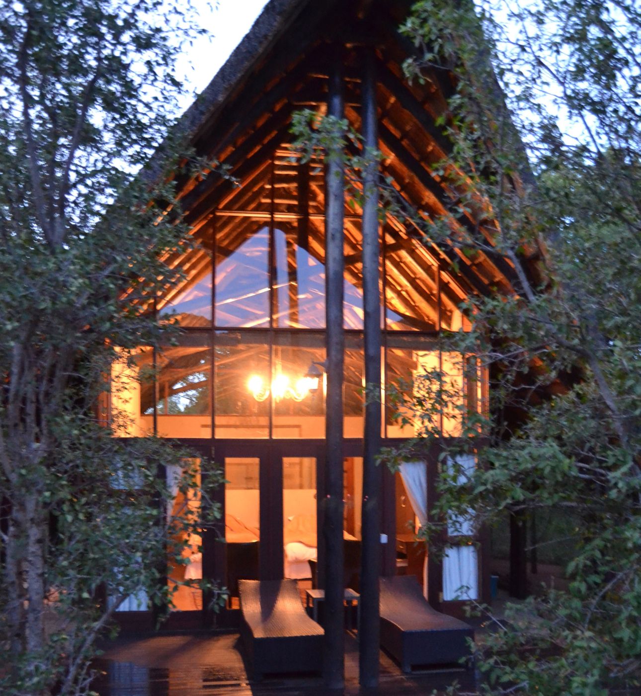 Kgorogoro Lodge Black Rhino Game Reserve