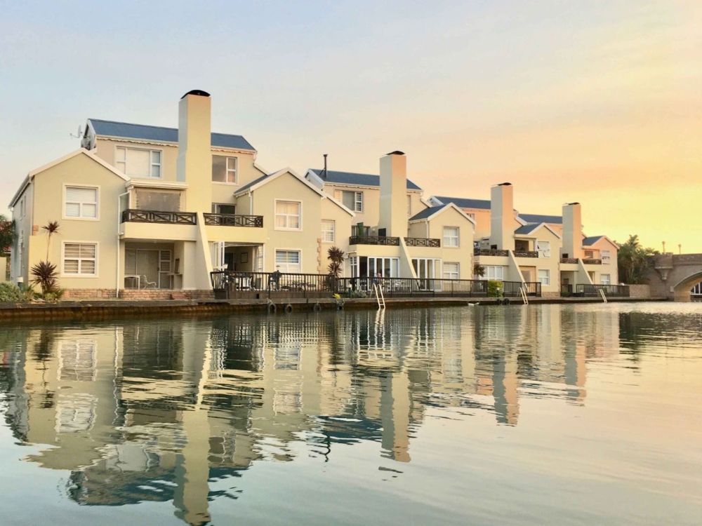 Waterside Living