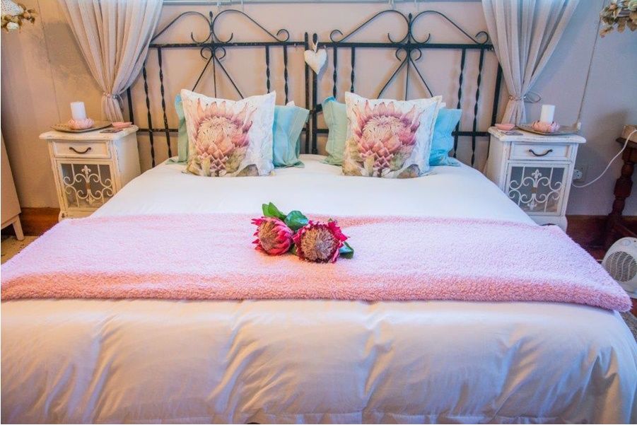 Mirabel Guesthouse