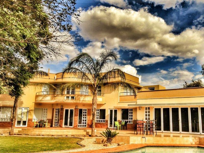 Impa-Lala Country Estate