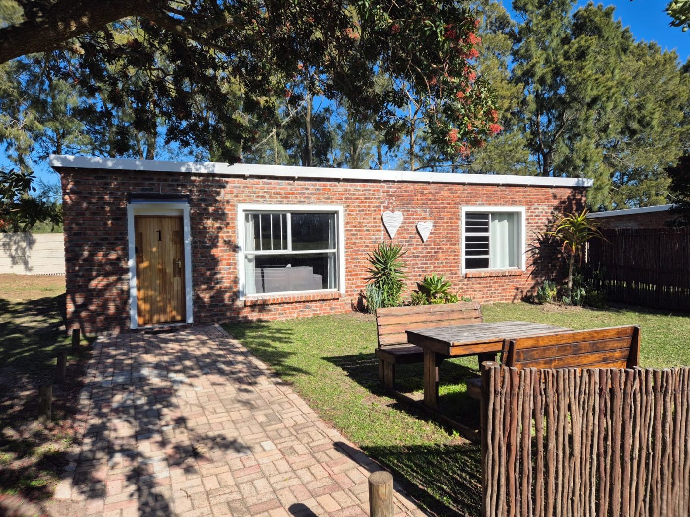 Wild Paradise Cottages