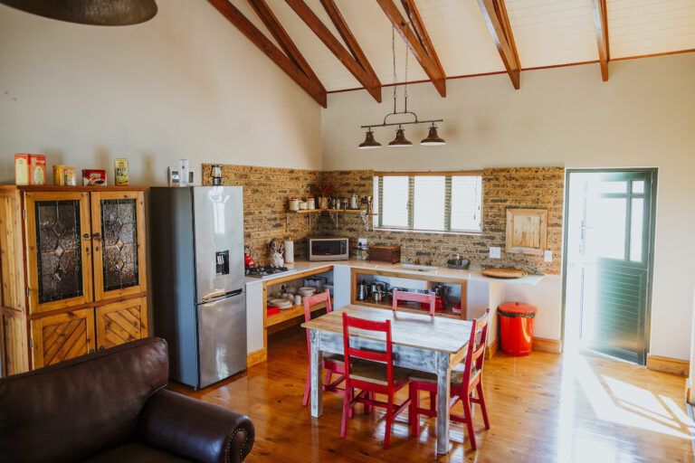 Blue Crane Farm Lodge